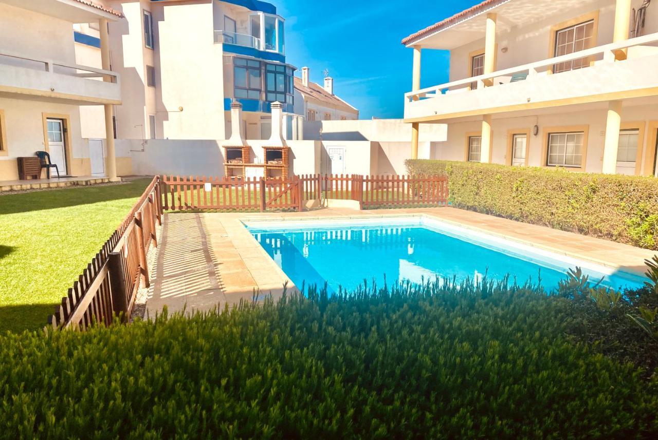 Casa Pedro - Baleal Beach, Balcony, Pool Екстериор снимка