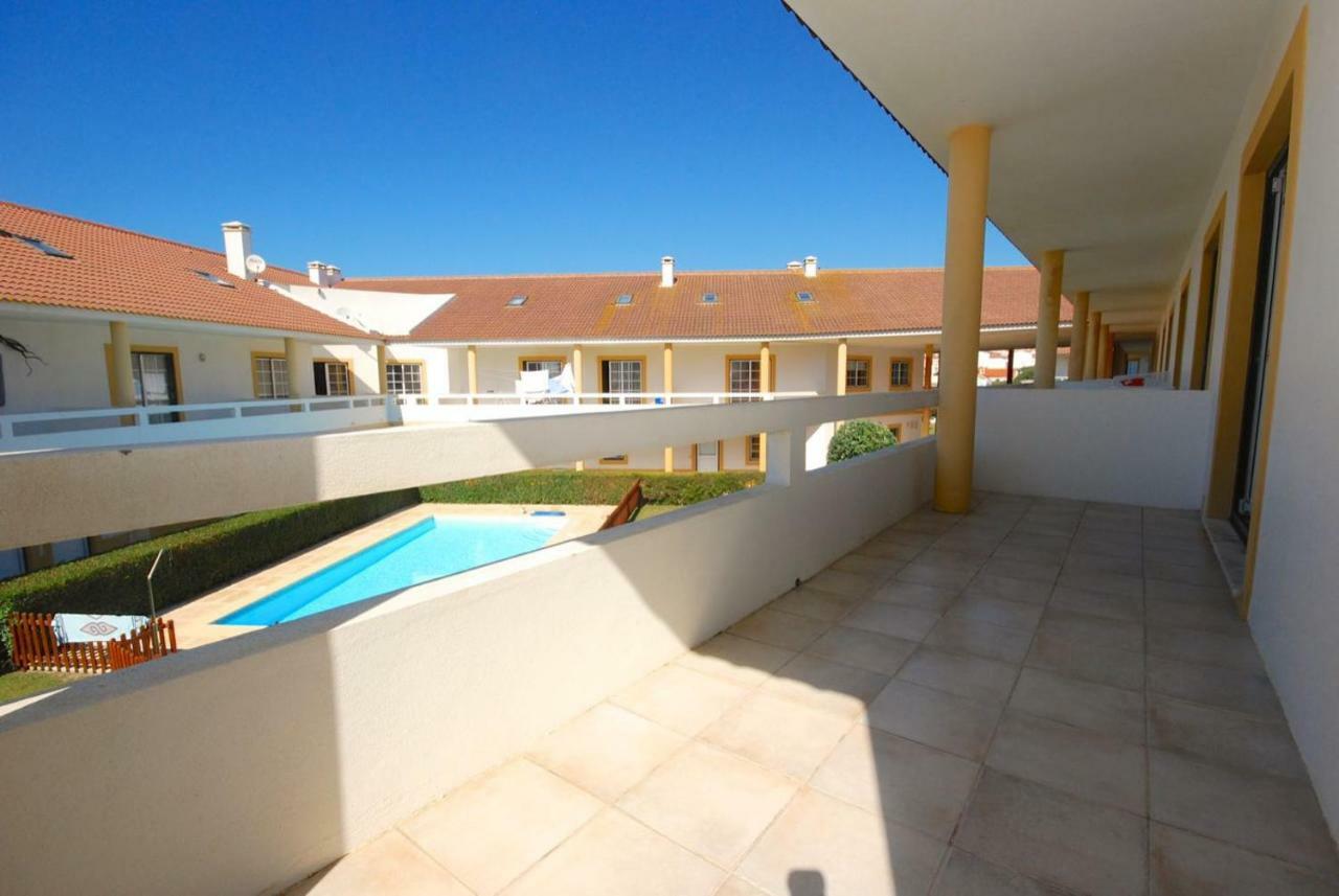 Casa Pedro - Baleal Beach, Balcony, Pool Екстериор снимка